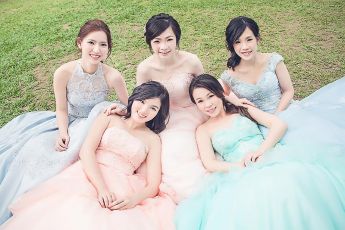 禮服出租 首選最愛 婚紗禮服，各式款式 晚宴禮服、新娘禮服、晚禮服 供挑選。#禮服出租 #婚紗禮服 #晚宴禮服 #新娘禮服 #晚禮服