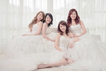 禮服出租 首選最愛 婚紗禮服，各式款式 晚宴禮服、新娘禮服、晚禮服 供挑選。#禮服出租 #婚紗禮服 #晚宴禮服 #新娘禮服 #晚禮服
