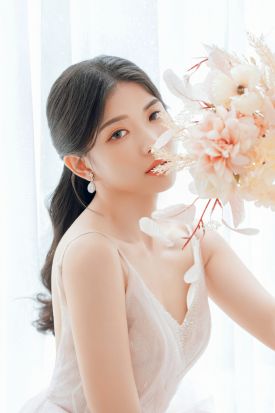 禮服出租 首選最愛 婚紗禮服，各式款式 晚宴禮服、新娘禮服、晚禮服 供挑選。#禮服出租 #婚紗禮服 #晚宴禮服 #新娘禮服 #晚禮服