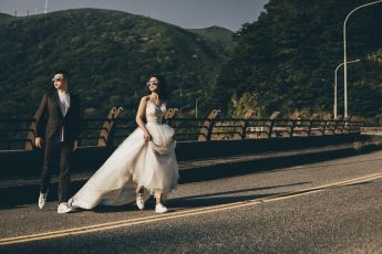 禮服出租 首選最愛 婚紗禮服，各式款式 晚宴禮服、新娘禮服、晚禮服 供挑選。#禮服出租 #婚紗禮服 #晚宴禮服 #新娘禮服 #晚禮服