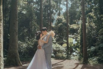 禮服出租 首選最愛 婚紗禮服，各式款式 晚宴禮服、新娘禮服、晚禮服 供挑選。#禮服出租 #婚紗禮服 #晚宴禮服 #新娘禮服 #晚禮服