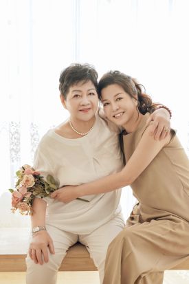 禮服出租 首選最愛 婚紗禮服，各式款式 晚宴禮服、新娘禮服、晚禮服 供挑選。#禮服出租 #婚紗禮服 #晚宴禮服 #新娘禮服 #晚禮服