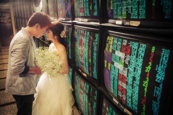 禮服出租 首選最愛 婚紗禮服，各式款式 晚宴禮服、新娘禮服、晚禮服 供挑選。#禮服出租 #婚紗禮服 #晚宴禮服 #新娘禮服 #晚禮服