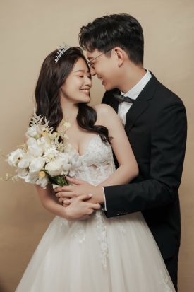 禮服出租 首選最愛 婚紗禮服，各式款式 晚宴禮服、新娘禮服、晚禮服 供挑選。#禮服出租 #婚紗禮服 #晚宴禮服 #新娘禮服 #晚禮服