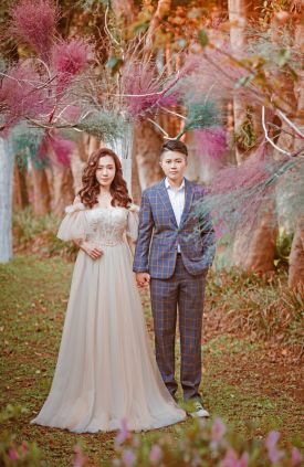 禮服出租 首選最愛 婚紗禮服，各式款式 晚宴禮服、新娘禮服、晚禮服 供挑選。#禮服出租 #婚紗禮服 #晚宴禮服 #新娘禮服 #晚禮服