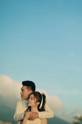 禮服出租 首選最愛 婚紗禮服，各式款式 晚宴禮服、新娘禮服、晚禮服 供挑選。#禮服出租 #婚紗禮服 #晚宴禮服 #新娘禮服 #晚禮服