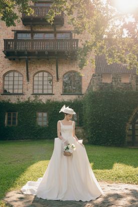 禮服出租 首選最愛 婚紗禮服，各式款式 晚宴禮服、新娘禮服、晚禮服 供挑選。#禮服出租 #婚紗禮服 #晚宴禮服 #新娘禮服 #晚禮服