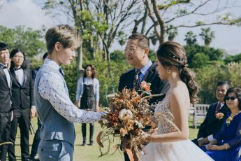 禮服出租 首選最愛 婚紗禮服，各式款式 晚宴禮服、新娘禮服、晚禮服 供挑選。#禮服出租 #婚紗禮服 #晚宴禮服 #新娘禮服 #晚禮服