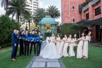 禮服出租 首選最愛 婚紗禮服，各式款式 晚宴禮服、新娘禮服、晚禮服 供挑選。#禮服出租 #婚紗禮服 #晚宴禮服 #新娘禮服 #晚禮服