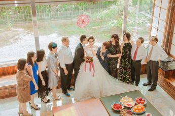 禮服出租 首選最愛 婚紗禮服，各式款式 晚宴禮服、新娘禮服、晚禮服 供挑選。#禮服出租 #婚紗禮服 #晚宴禮服 #新娘禮服 #晚禮服