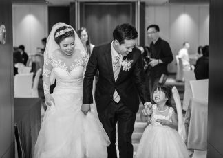 禮服出租 首選最愛 婚紗禮服，各式款式 晚宴禮服、新娘禮服、晚禮服 供挑選。#禮服出租 #婚紗禮服 #晚宴禮服 #新娘禮服 #晚禮服