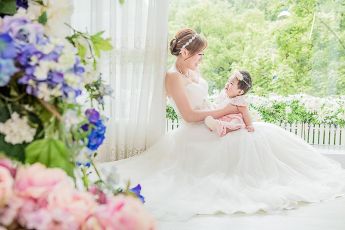 禮服出租 首選最愛 婚紗禮服，各式款式 晚宴禮服、新娘禮服、晚禮服 供挑選。#禮服出租 #婚紗禮服 #晚宴禮服 #新娘禮服 #晚禮服