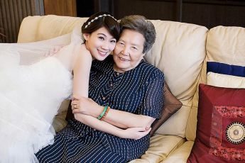 禮服出租 首選最愛 婚紗禮服，各式款式 晚宴禮服、新娘禮服、晚禮服 供挑選。#禮服出租 #婚紗禮服 #晚宴禮服 #新娘禮服 #晚禮服