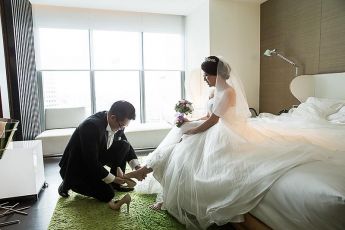 禮服出租 首選最愛 婚紗禮服，各式款式 晚宴禮服、新娘禮服、晚禮服 供挑選。#禮服出租 #婚紗禮服 #晚宴禮服 #新娘禮服 #晚禮服