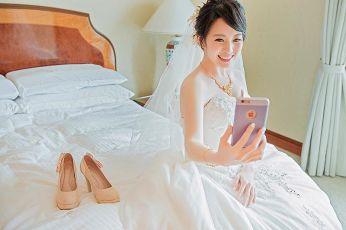 禮服出租 首選最愛 婚紗禮服，各式款式 晚宴禮服、新娘禮服、晚禮服 供挑選。#禮服出租 #婚紗禮服 #晚宴禮服 #新娘禮服 #晚禮服