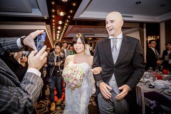 禮服出租 首選最愛 婚紗禮服，各式款式 晚宴禮服、新娘禮服、晚禮服 供挑選。#禮服出租 #婚紗禮服 #晚宴禮服 #新娘禮服 #晚禮服